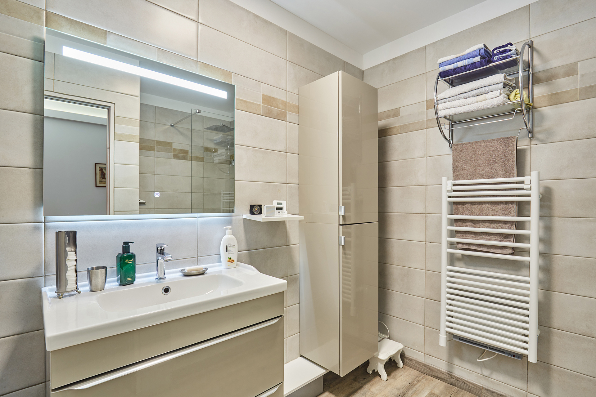 photo_1a1ec07428c24b91dd08d51c3770954e