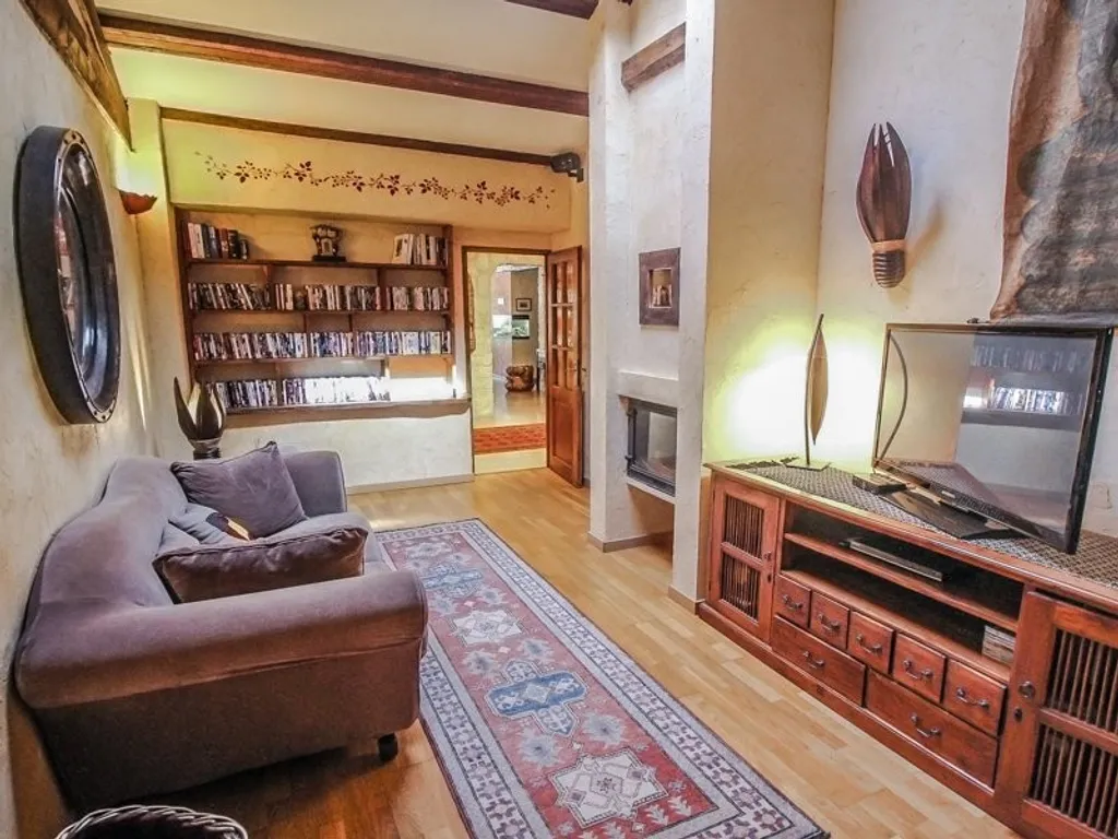 photo_2b2aa6bfa950c220295f898e0c6236cb