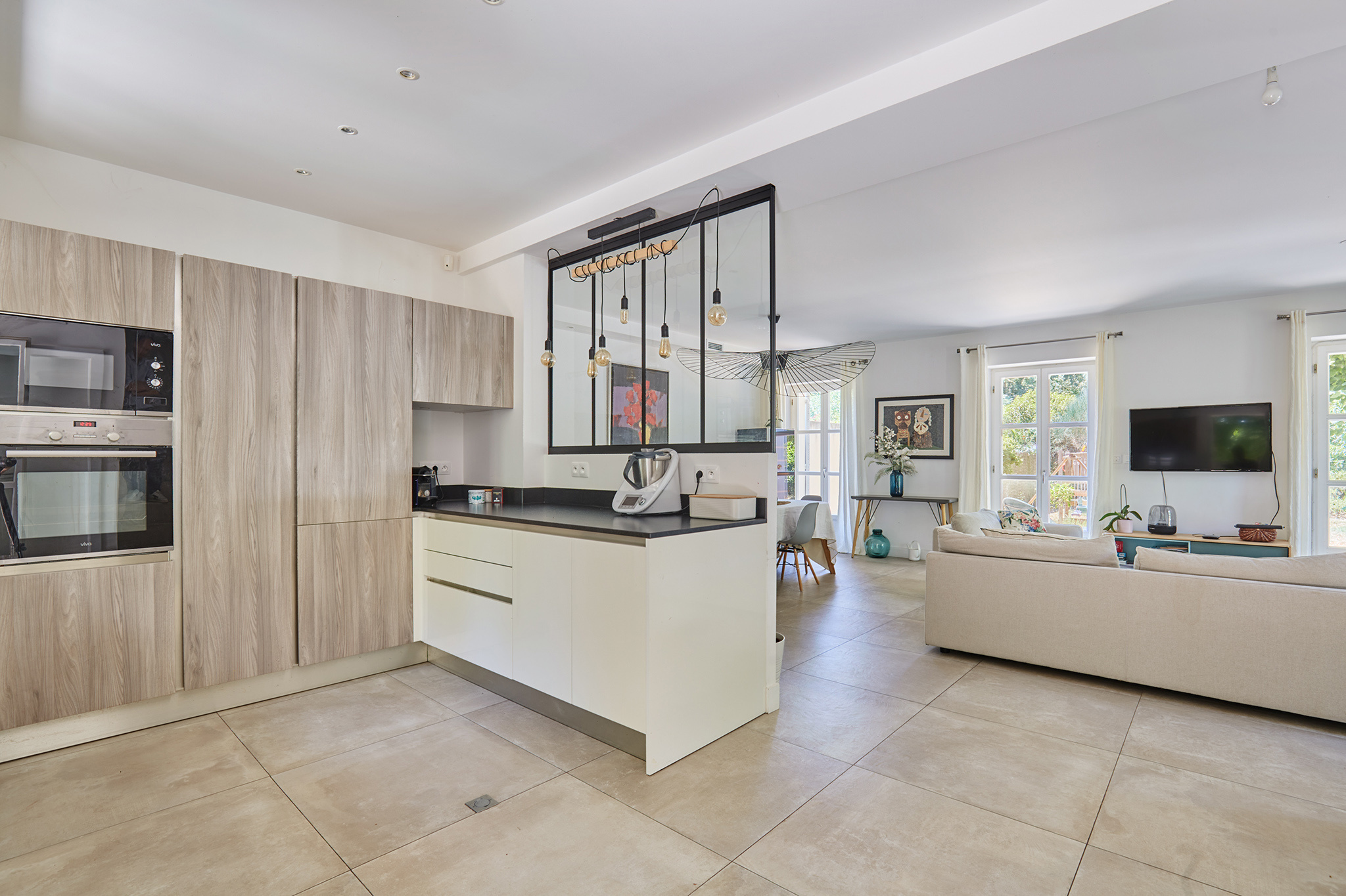 photo_37fe1f831cdbe22e36d429f7eea40dba