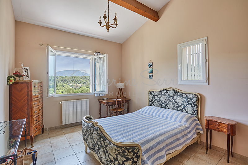 photo_43ee6ad567f83a8aa76dd8ec728d9d17