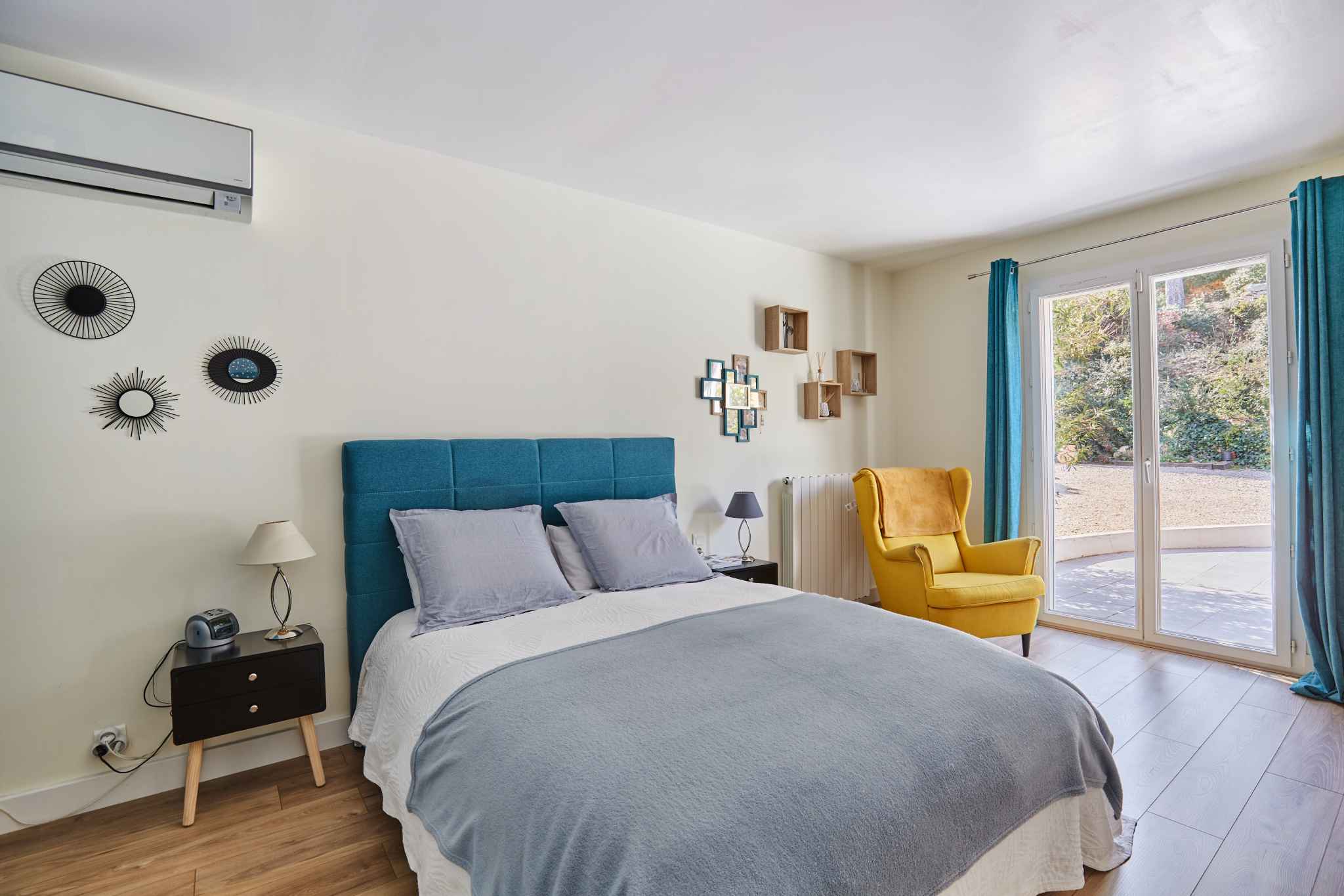 photo_463a355214382a8ce5ca8e103fcf9808