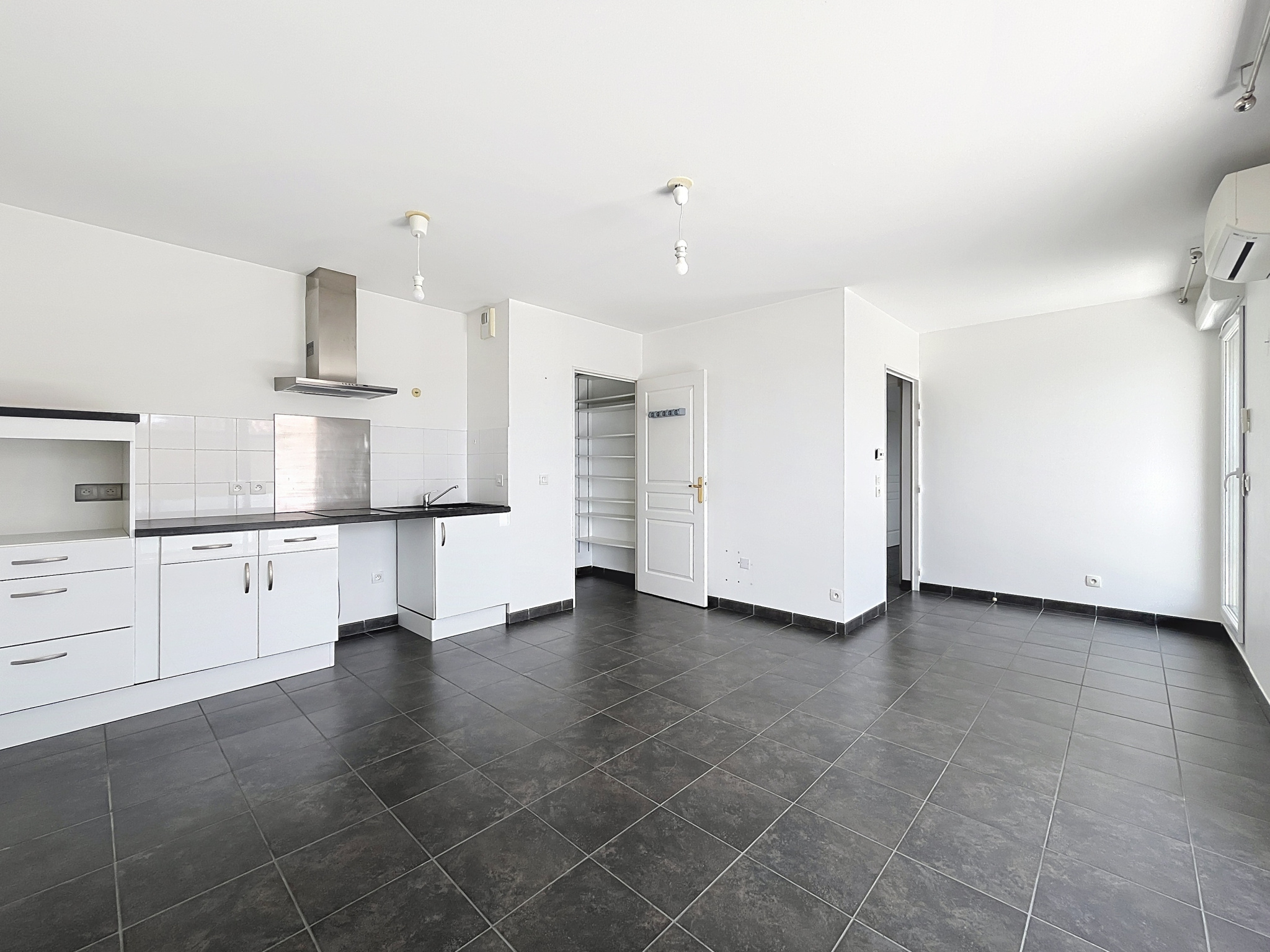 photo_48d2e4c467de526c1009fdf060c8cfc8