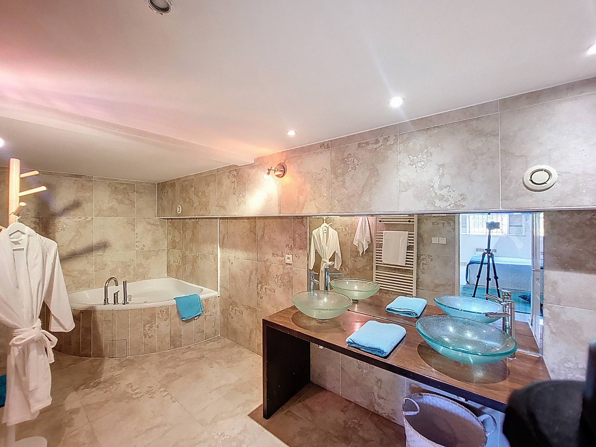 photo_57040941cc734fa5c1cdffc588838ae1