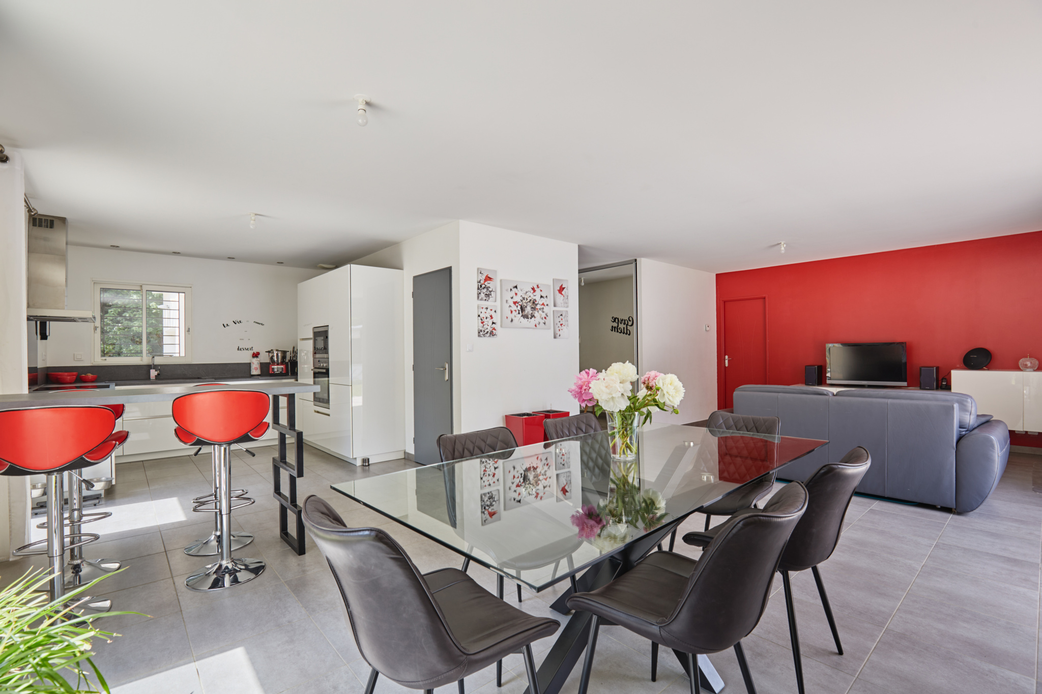 photo_64fb8b39d75455f4bee174ea071c4918