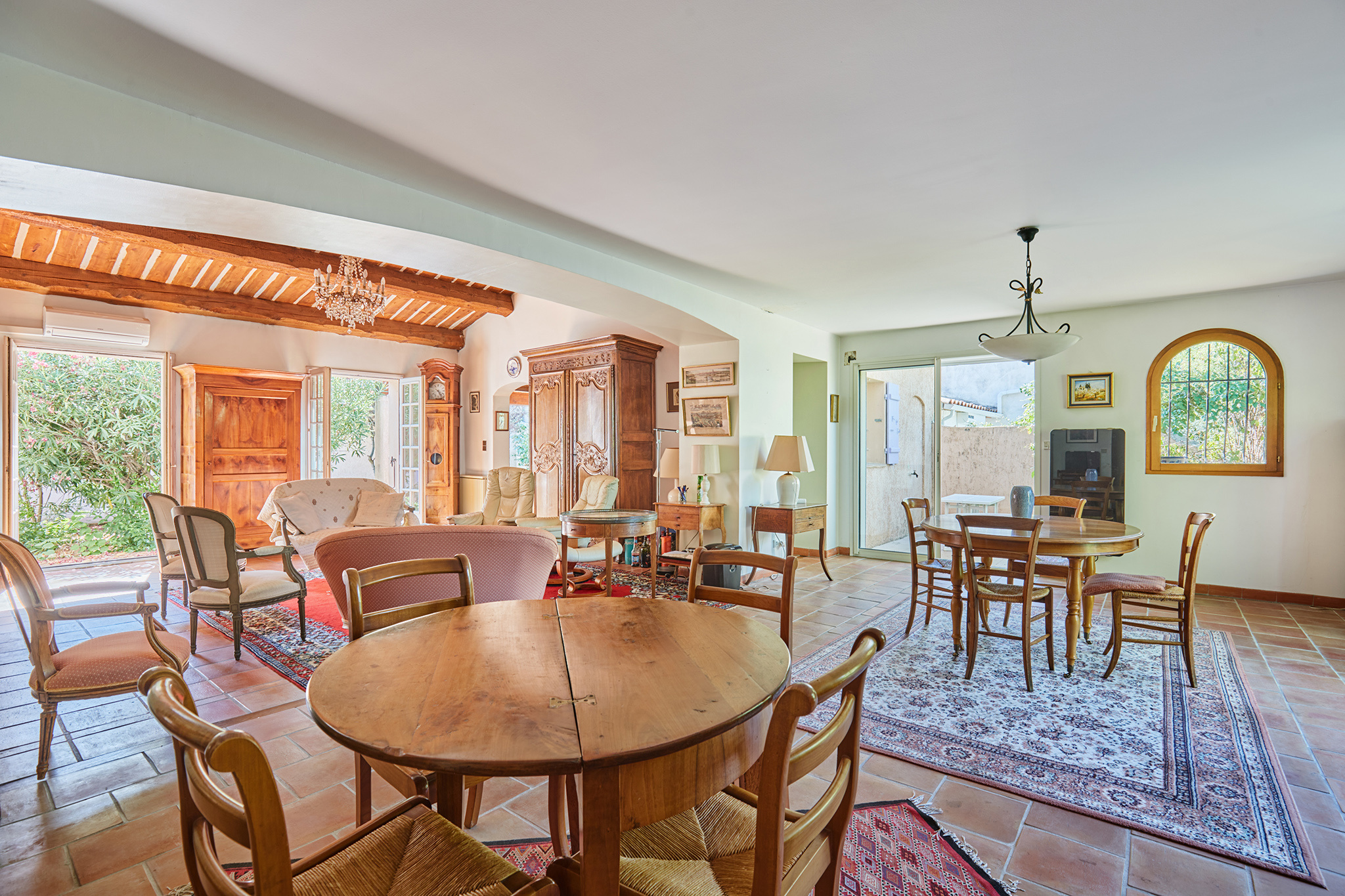 photo_8b2e836d4a8a938ba17d24743ec77162