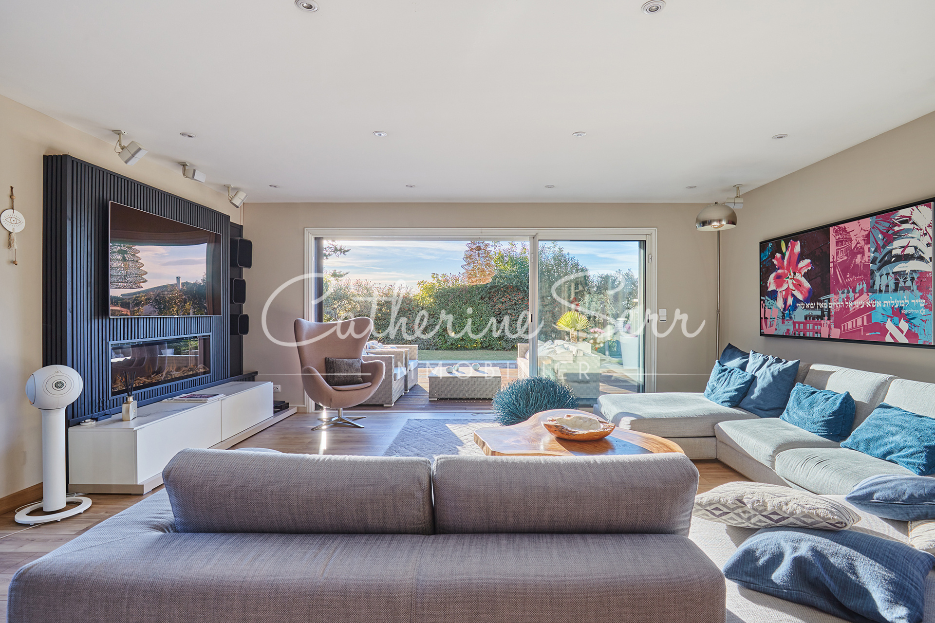 photo_98e5f586a2e77b3b81bee2687629fbcf