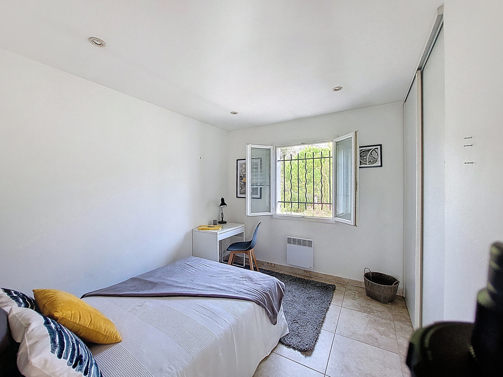 photo_bd63d26baaf40dba363ff0b9aa5f7044