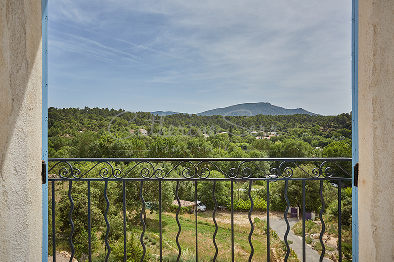 photo_d413ace3f9208421bb67e862c01c8d08