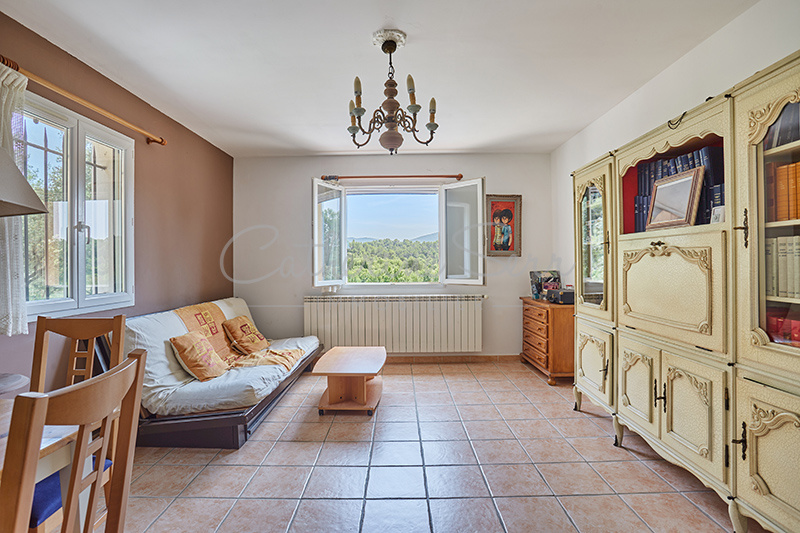 photo_f97172bae8e8aa595a44efc299fc6fbf