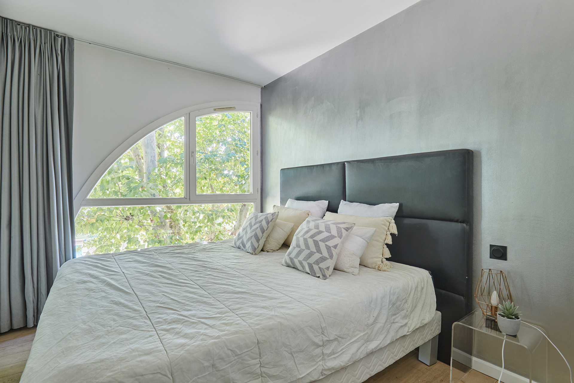 photo_1e0924dbd97723dfd24abb2fcb0e32ce