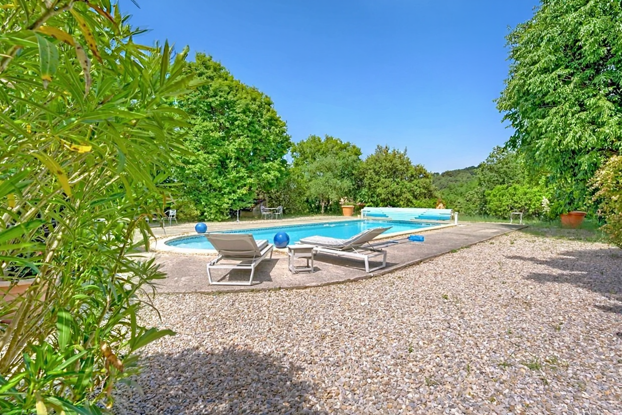 photo_4599005274ca220061e603a1ec83b8ed