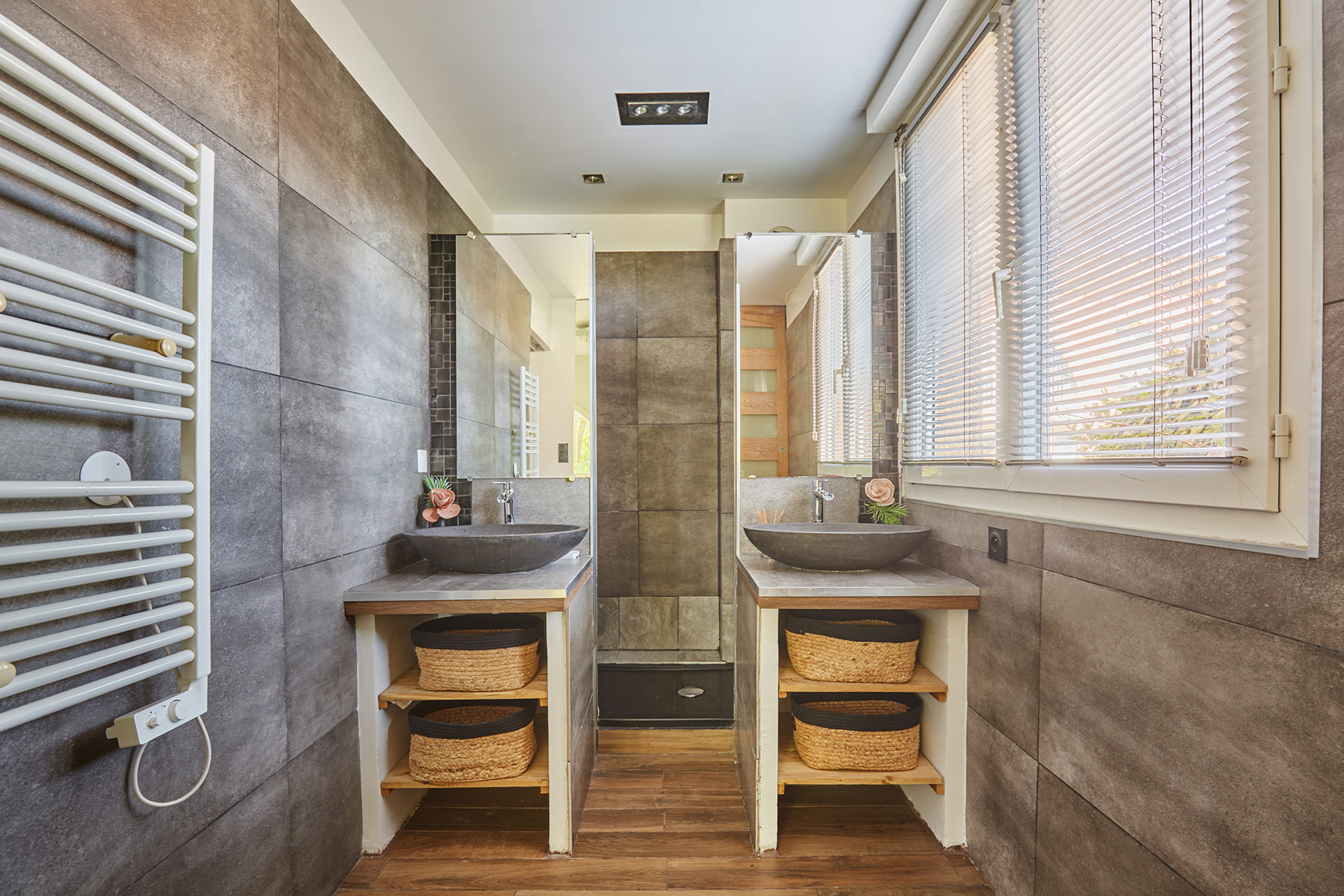 photo_6f53829dbc74ab11662c2643ea2a0975