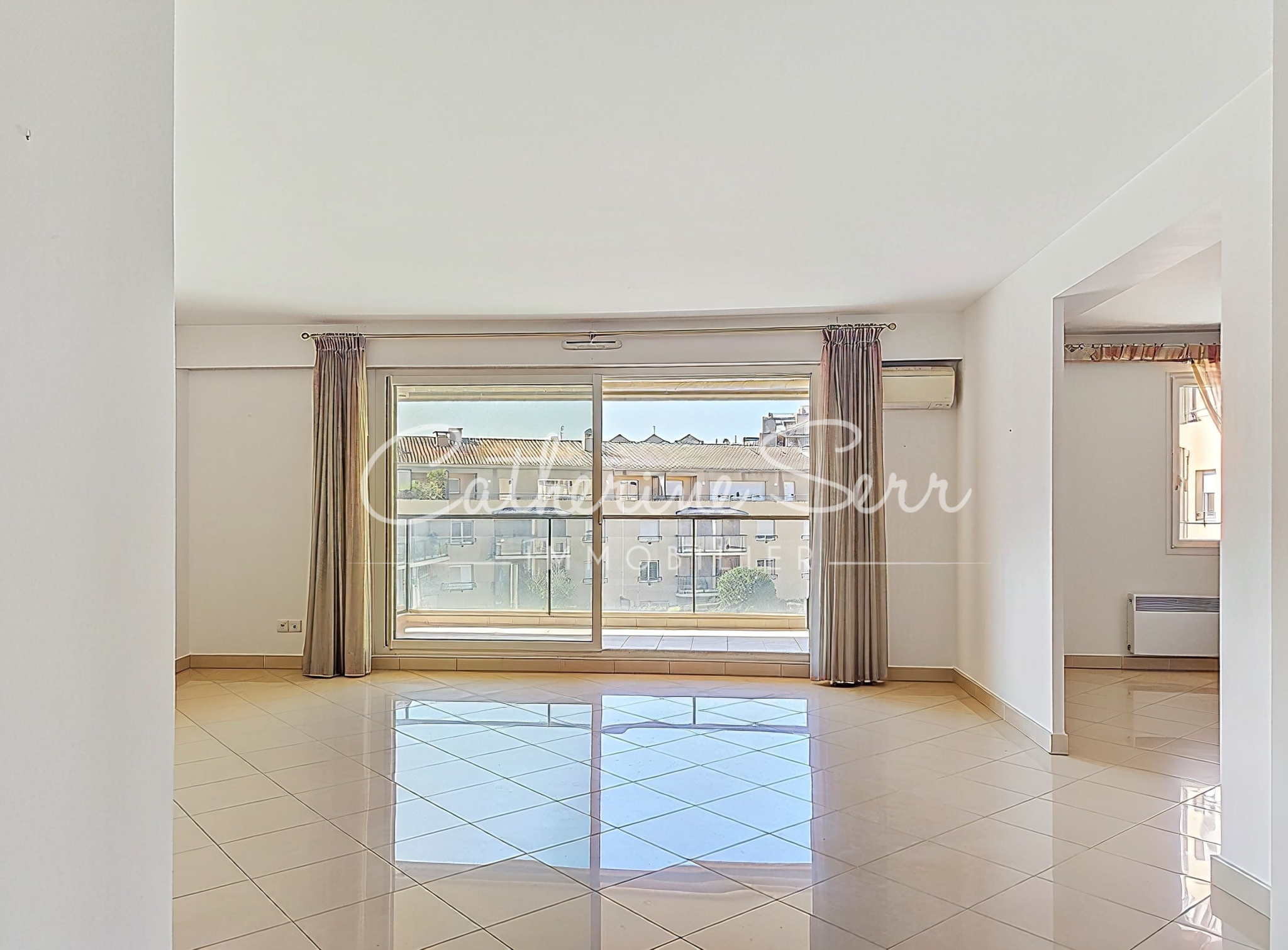 photo_1dc2b3b7309cc4df57e048c723bacaaf