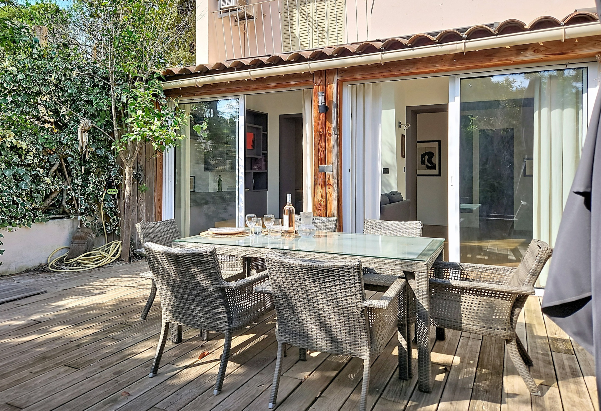 photo_39e54a1cd00a0c220471c2b83cb49b99