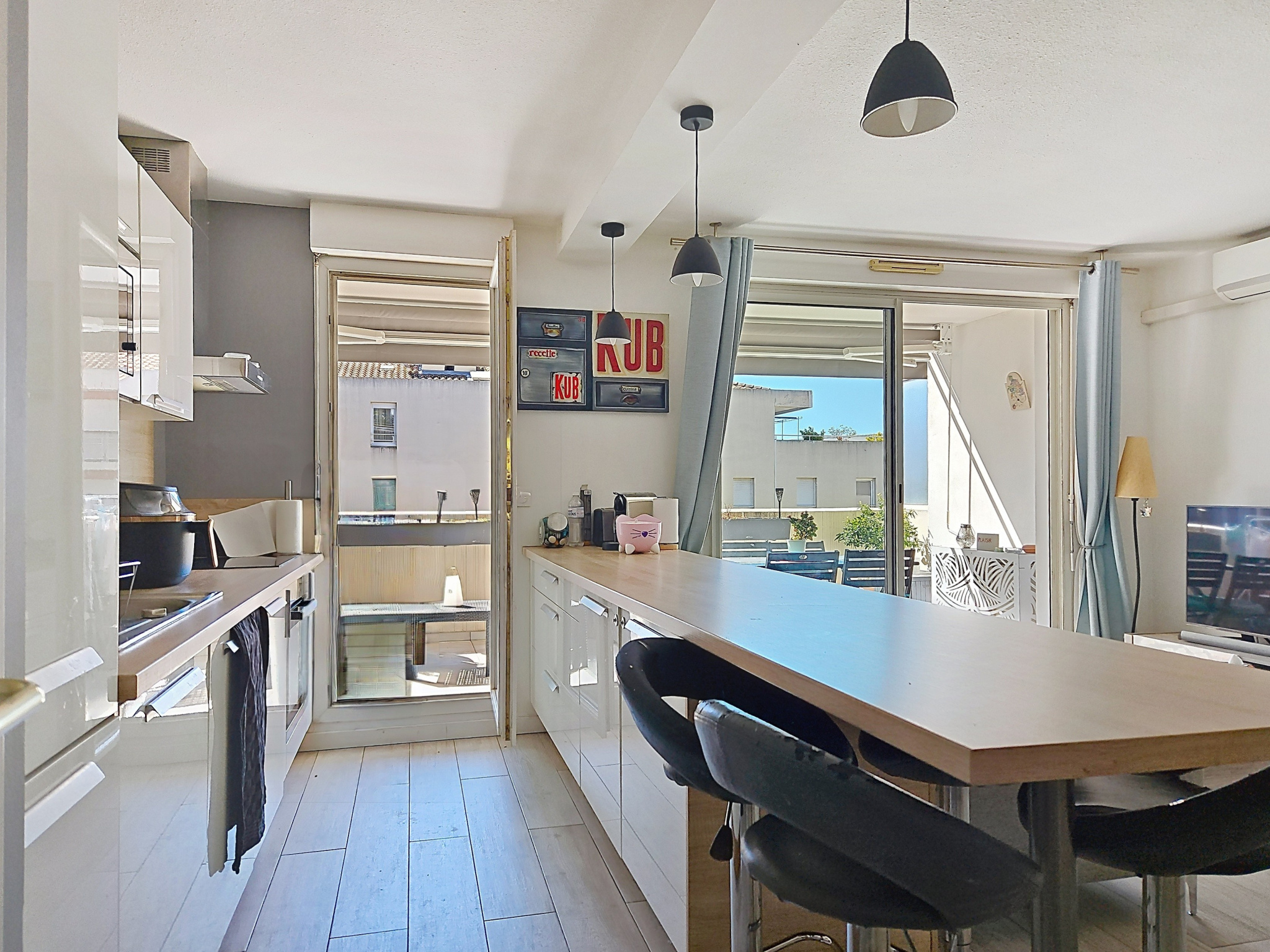 photo_99b851c3a8a55fe92a3138d95ef8d3cb