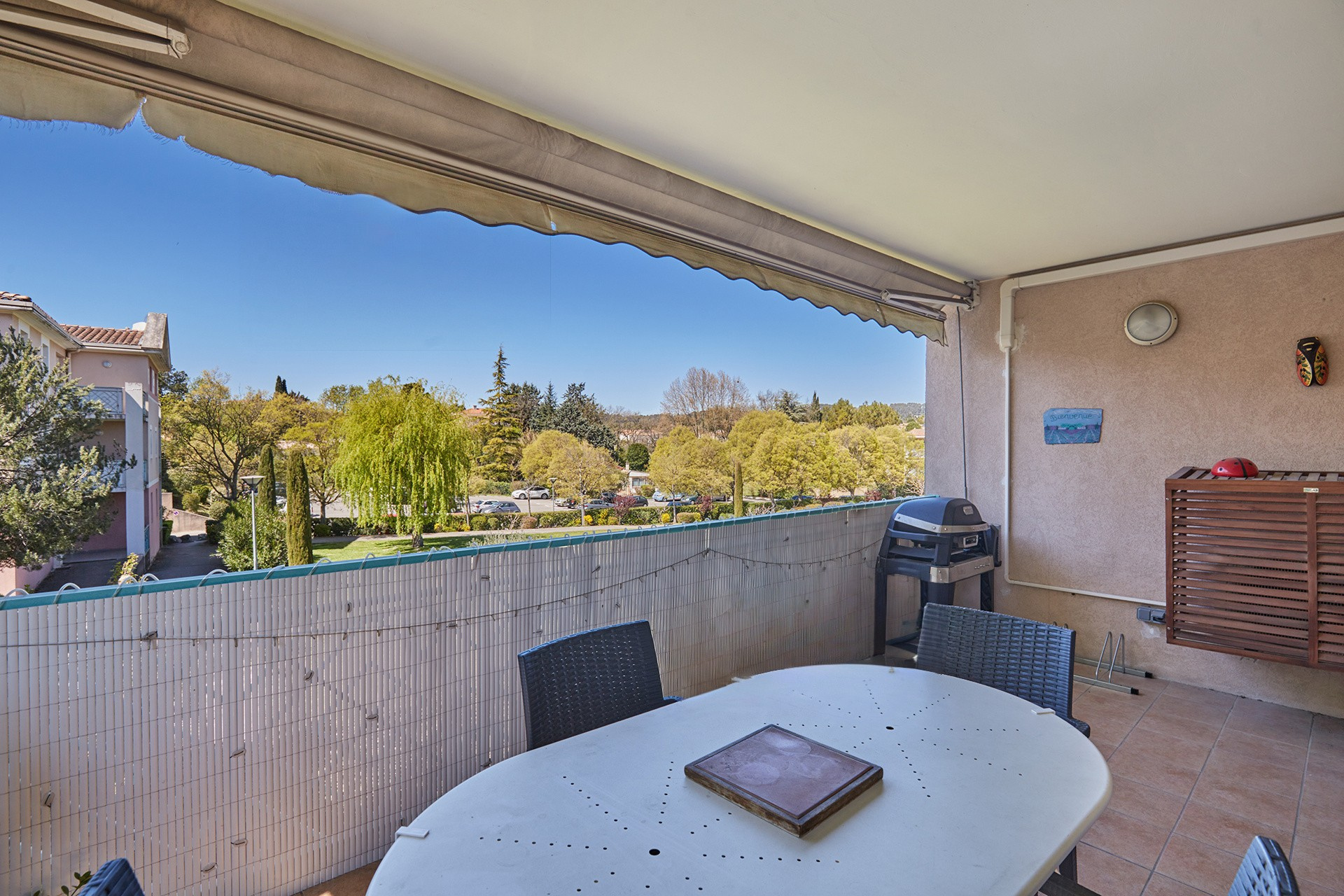 photo_669822239d654bb9bcf577d964e59b52