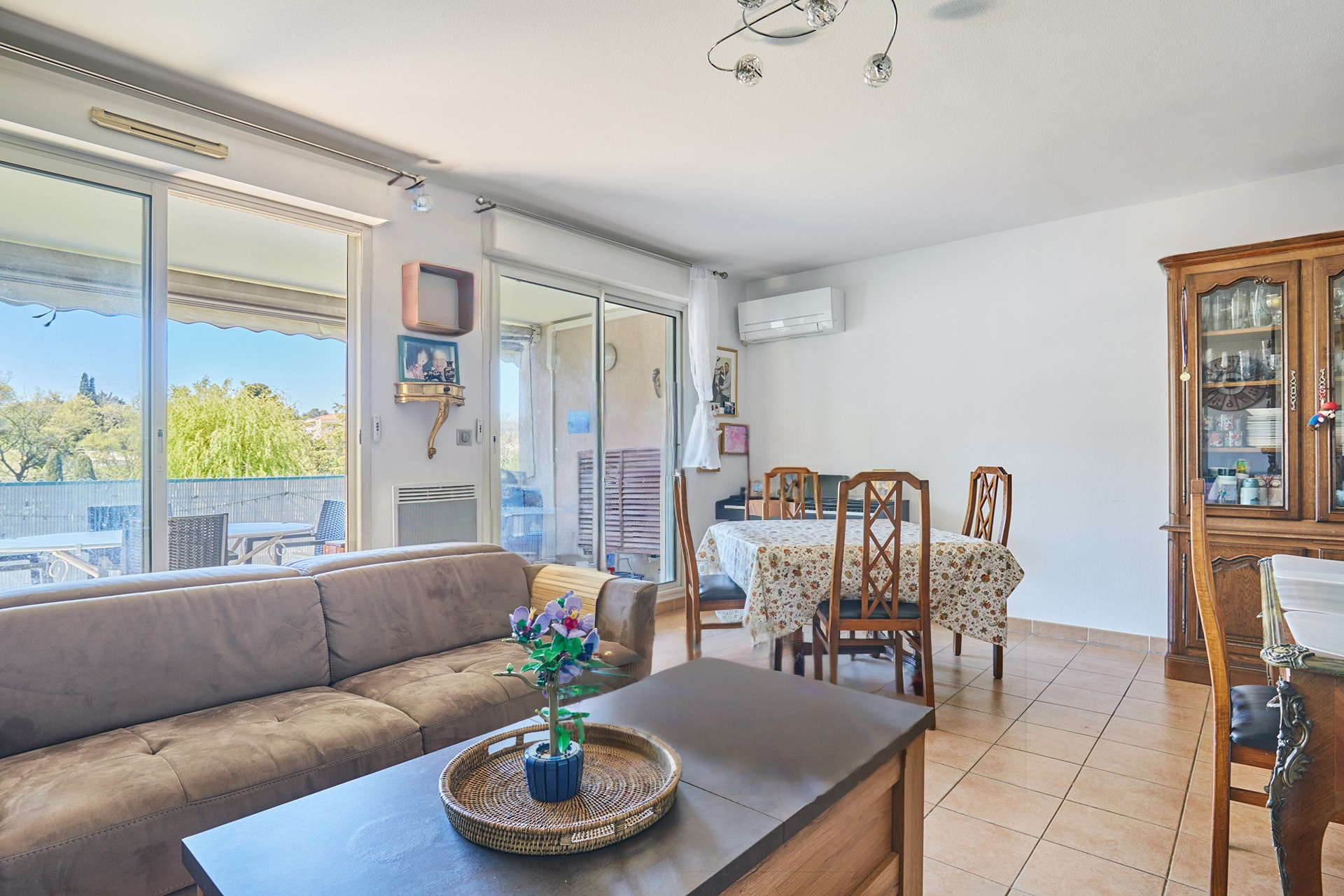 photo_cc18b5bdf080a8f9ba4bca22443d0114