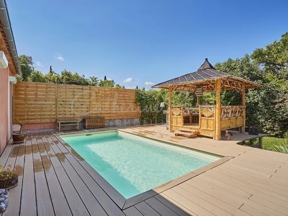 photo_0bf7db556e5df917c6702a6242e4bac4