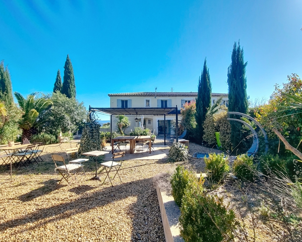 photo_12cc6fe67728c6473311082a7c3fef7e