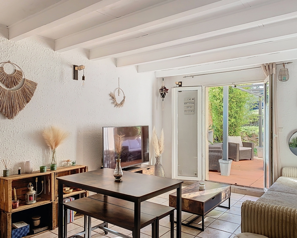 photo_17ffeade7883a56d19bee38010175feb