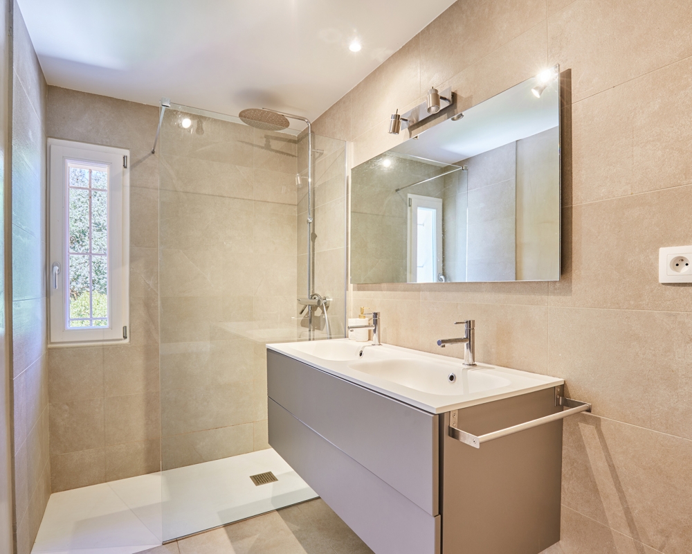 photo_27a38e2847481f788a7fc456d60cda6f