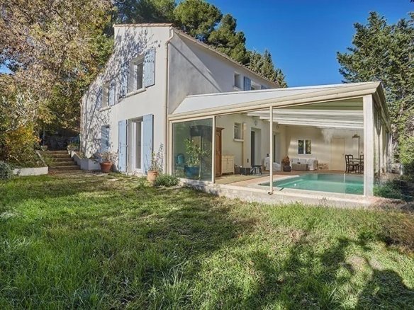 photo_49ba8091cd62690a28472f5b72120901