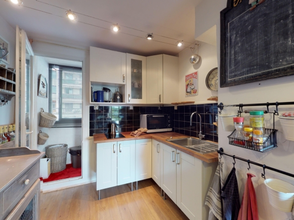 photo_4e8e4264e5635f8fd3f3115e09ea27a5