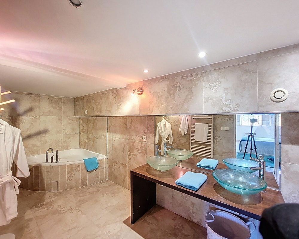 photo_57040941cc734fa5c1cdffc588838ae1