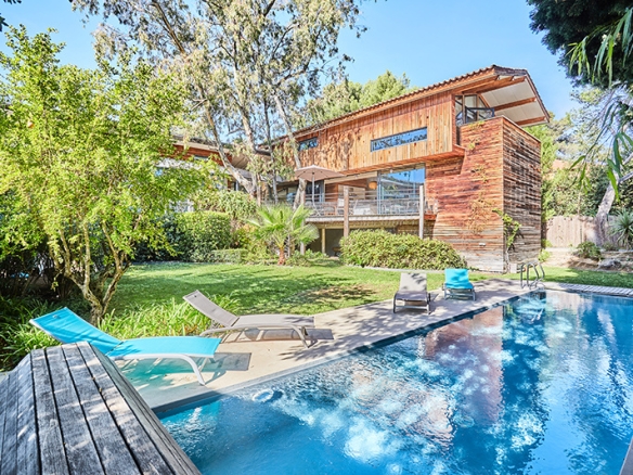 photo_5799e2c8d4ae814dfafcf4e082e35cbc