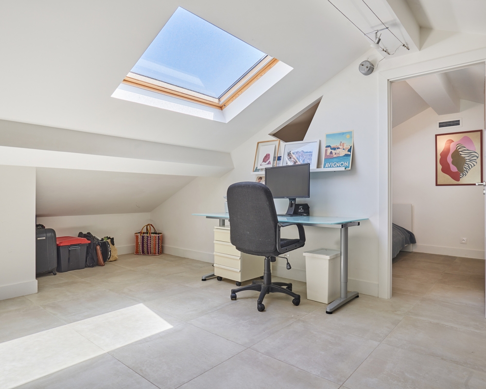 photo_58ea992b239a43094a5ac31b00e5a8d6