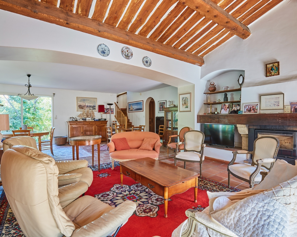 photo_59c3ceea7b4451f3f6c06ae4837907d8