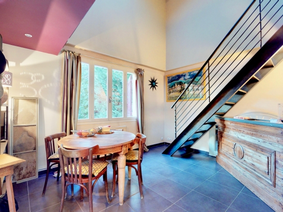 photo_5f307cd61398bd46e8093607781dda7f