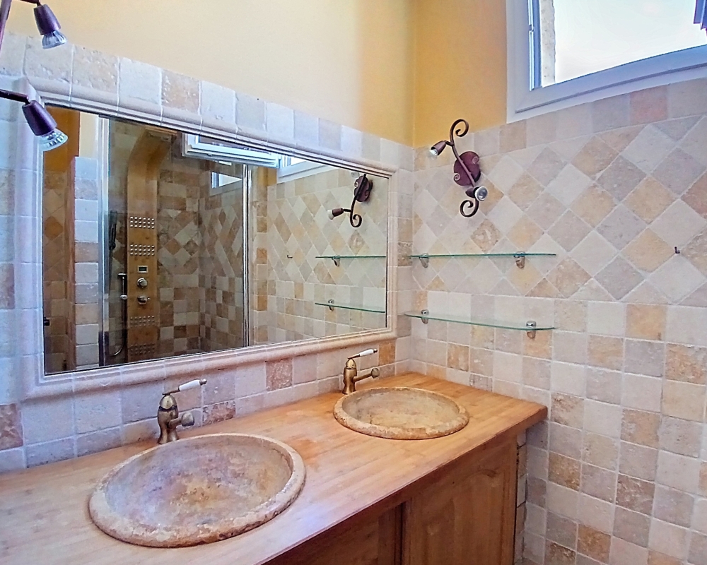 photo_61a1f8c1f38e7e3a124822a0b575199e