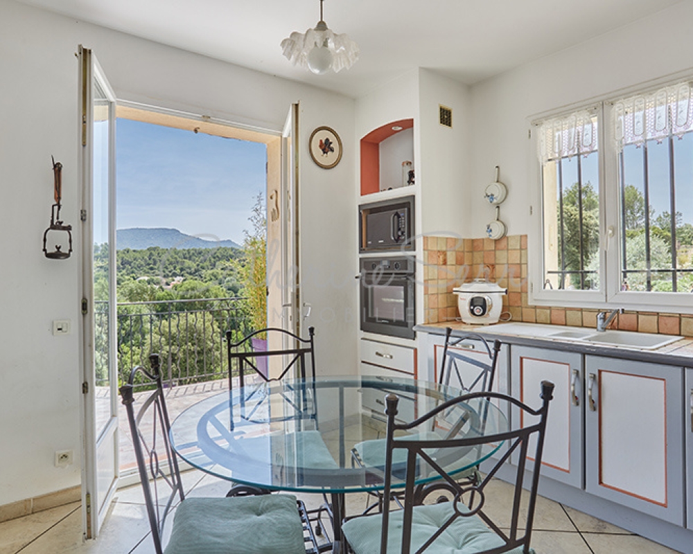 photo_796d444a4fd01a26cce2e68b95a80b61