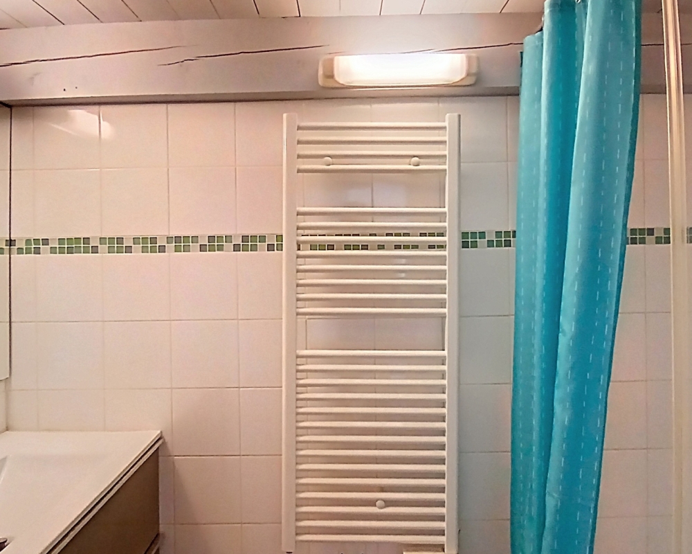 photo_79d450751f9fe51e899875bed18d20af