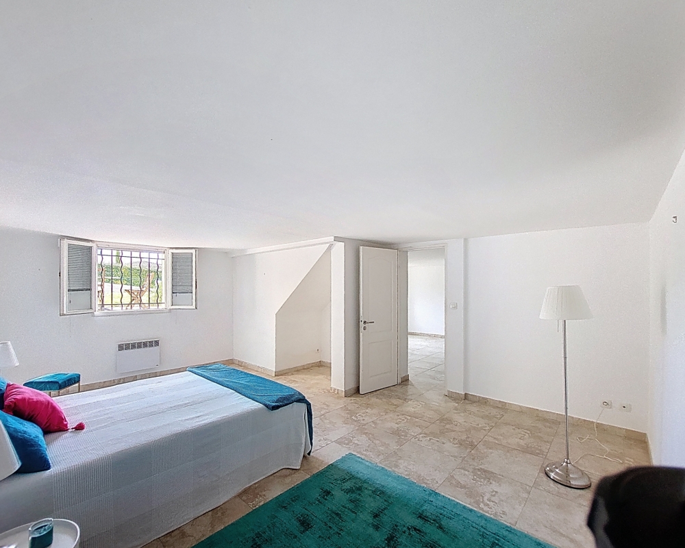 photo_93a06717c7df173ccb8e8cc35710d64b