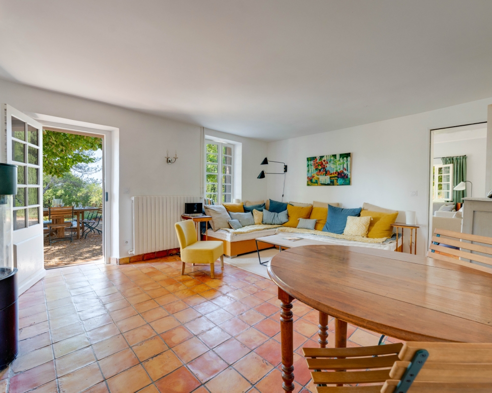 photo_9b72e420e296ed5a619e45a5dfbd3c44