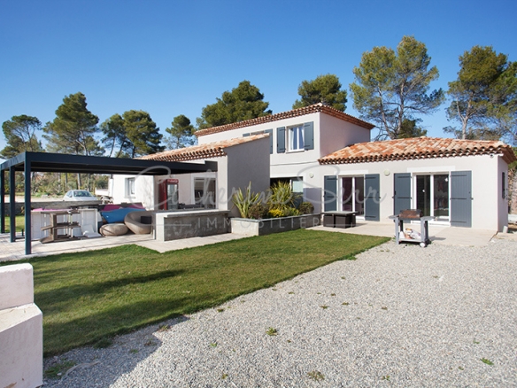 photo_a960d0f98b8ae2c85ebeed3a0bb8cc13