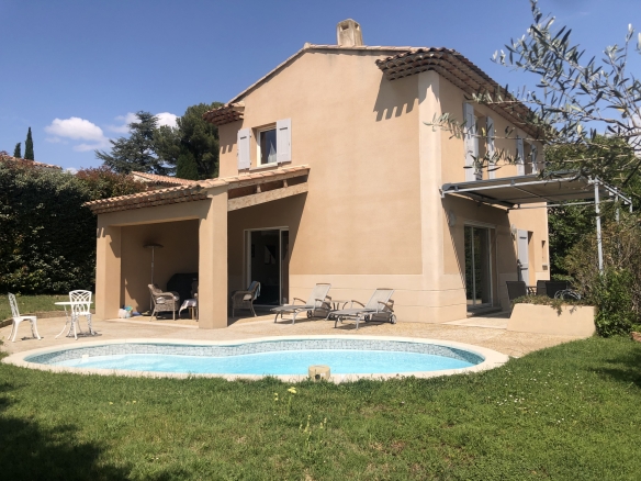 photo_afbfec87f95ee23a3f2fe6f52c9b2b63