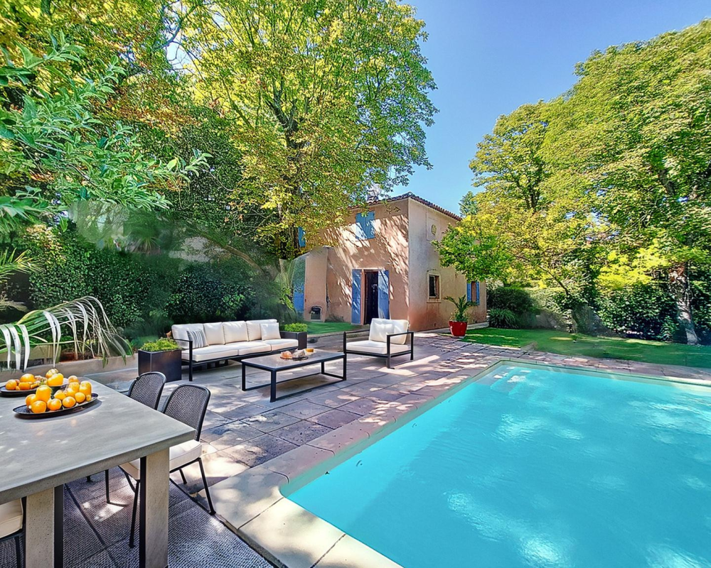 photo_d552c8f941e68954ec3f42b3a1fbe9b0