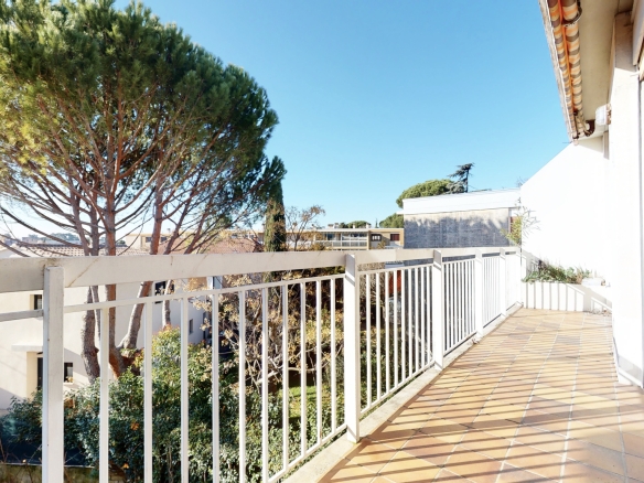 photo_d56b1c70f51df54e04dcfb21c917410e