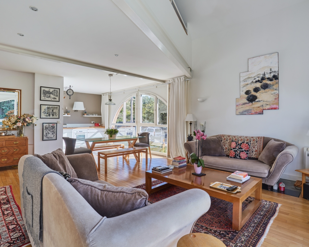 photo_e53bce3398f0ea1e7f25731deafe3a43