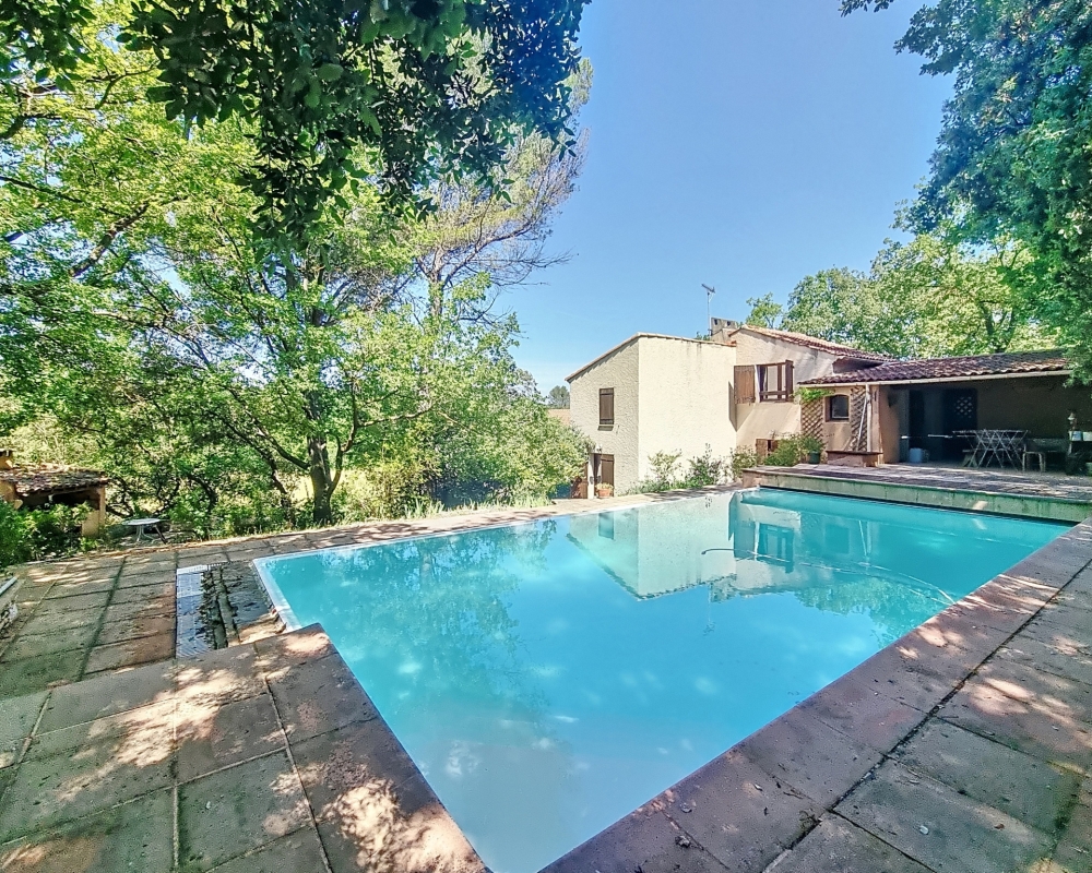 photo_e867a7b3ede55afc5622adab0d4e9968