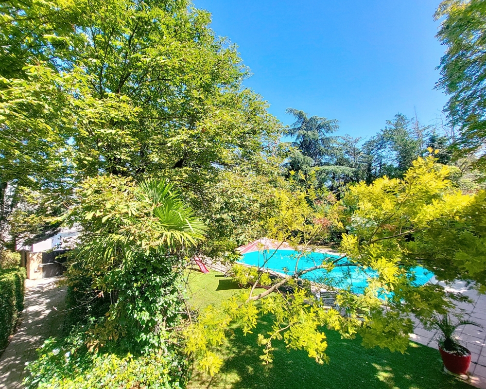 photo_eb45e33b07bb889f0f8c7da79e114de5