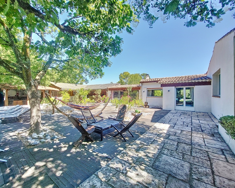 photo_f50d21e1604660ab704a1396916b691a