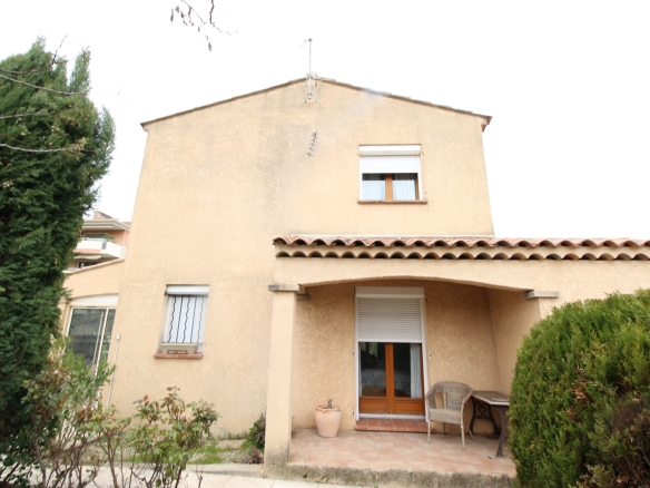 photo_f543be3d8f72c17436543f3b342e4533