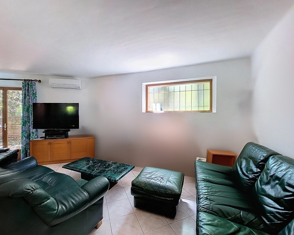 photo_f8e066f59850ee6f9e23b915e25d4cfe