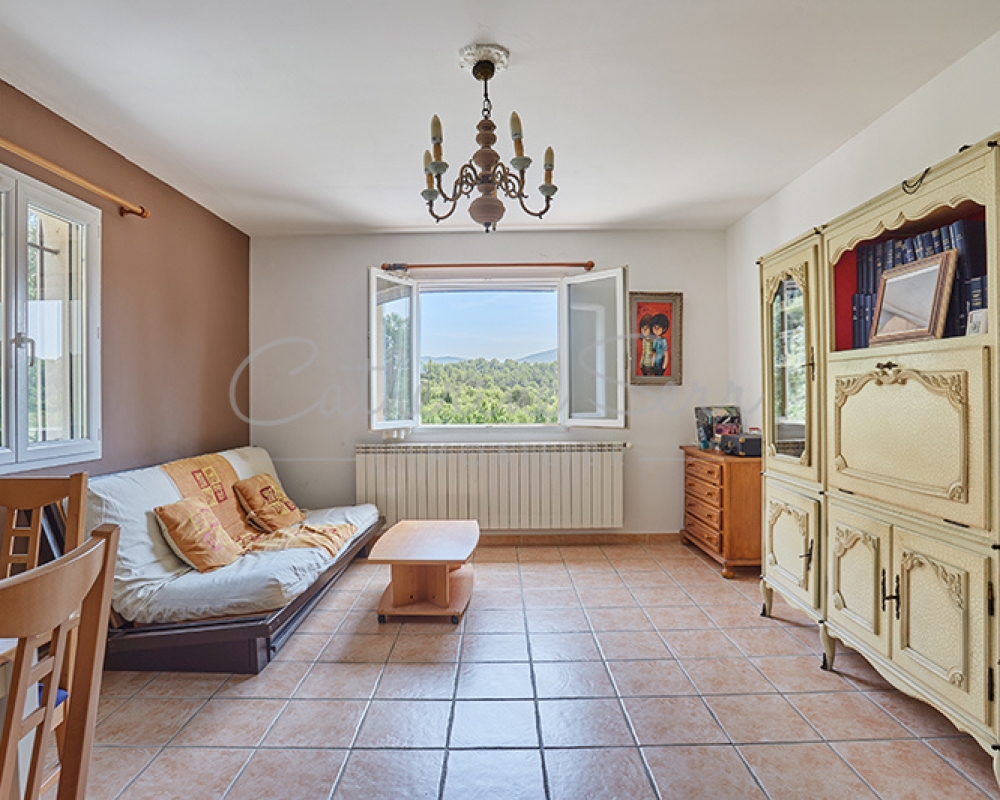 photo_f97172bae8e8aa595a44efc299fc6fbf